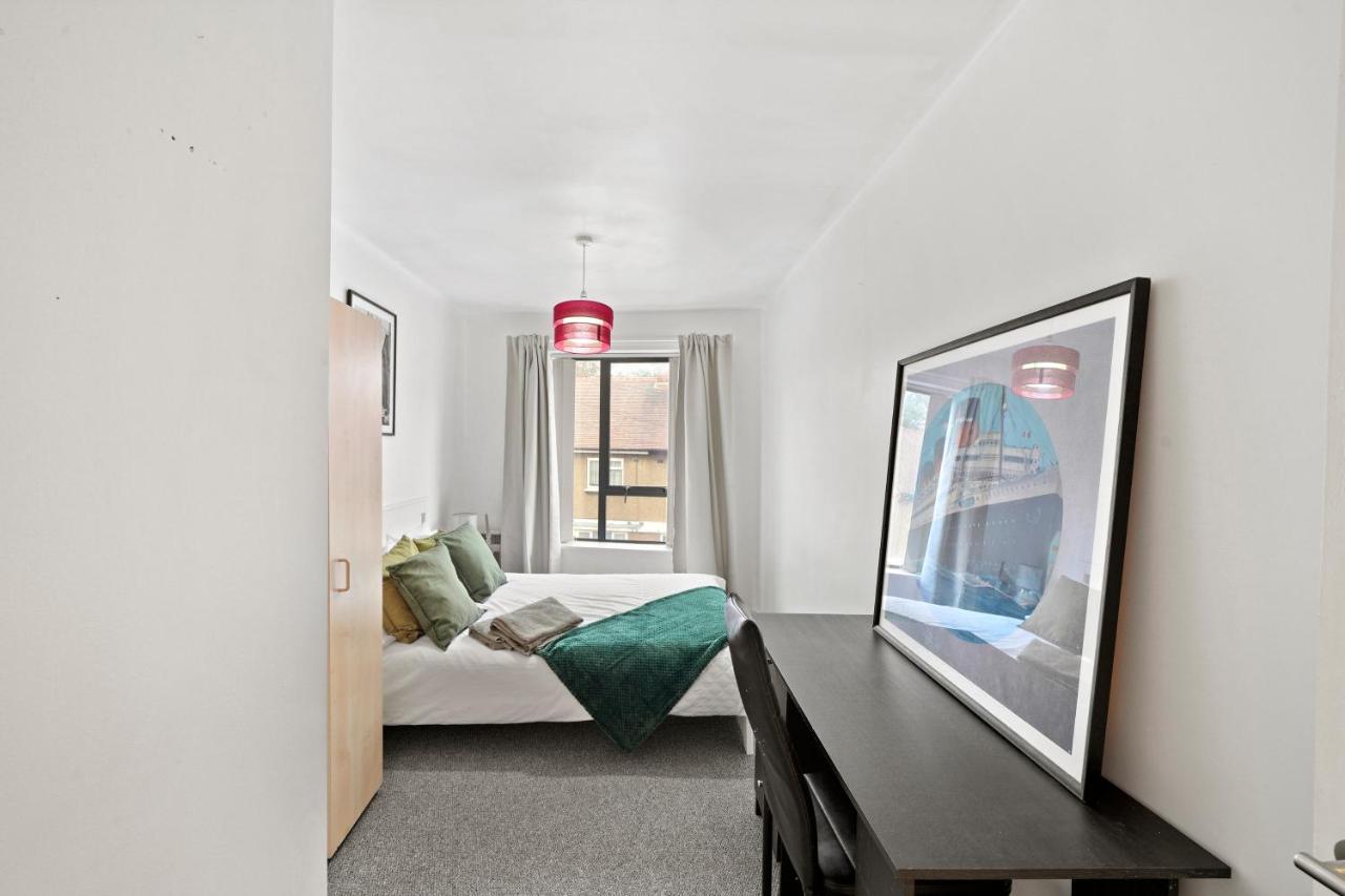 Apartment 2 Bed Centre